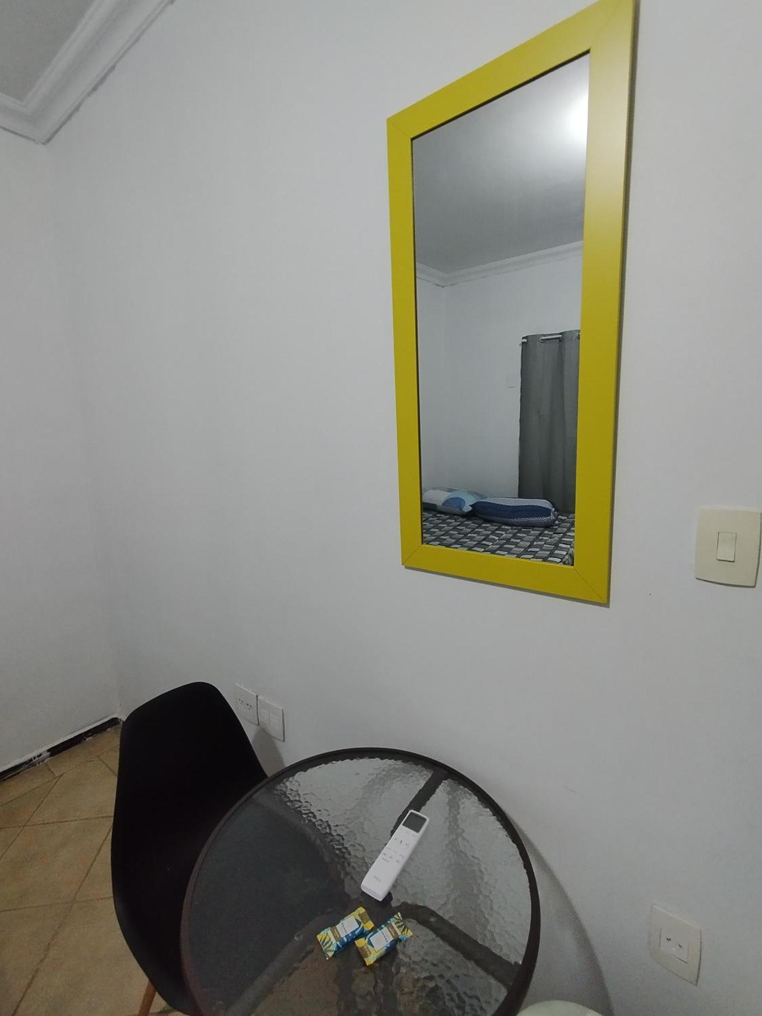 Indi Com Banheiro Externo Hotel